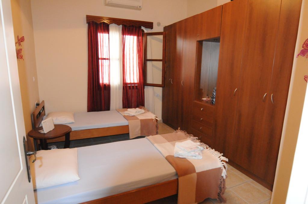 Apartamento George Myrties Exterior foto